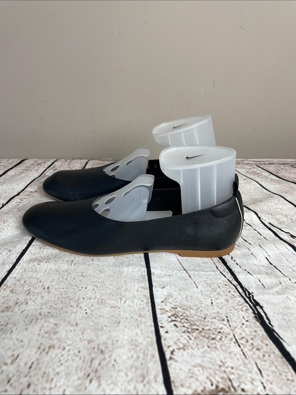 Everlane The Day Glove Minimalist Round Toe Black Slip-On Women's 6 Ballet Flats - Picture 2 of 8